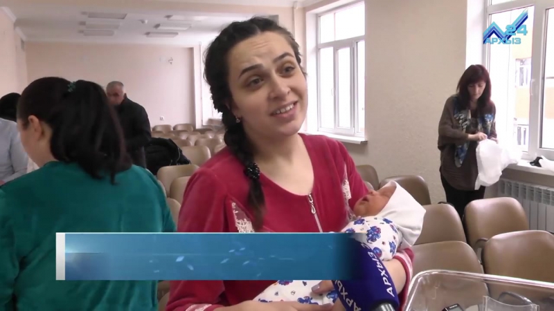 В 2018 году будет установлена ежемесячная денежная выплата при рождении первенца