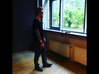 Арсений бородин распевается на "новой волне"