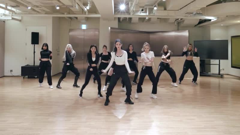 Aespa (에스파) 'black mamba' dance practice [mirrored]
