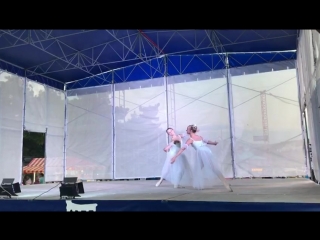 Жемчужины евдокимова лиза и сазонова настя