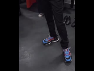 An inside look at the fitting session with sehun before the berluti winter 2020 show by mp4