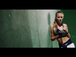 Josephine skriver & romee strijd for victoria sport