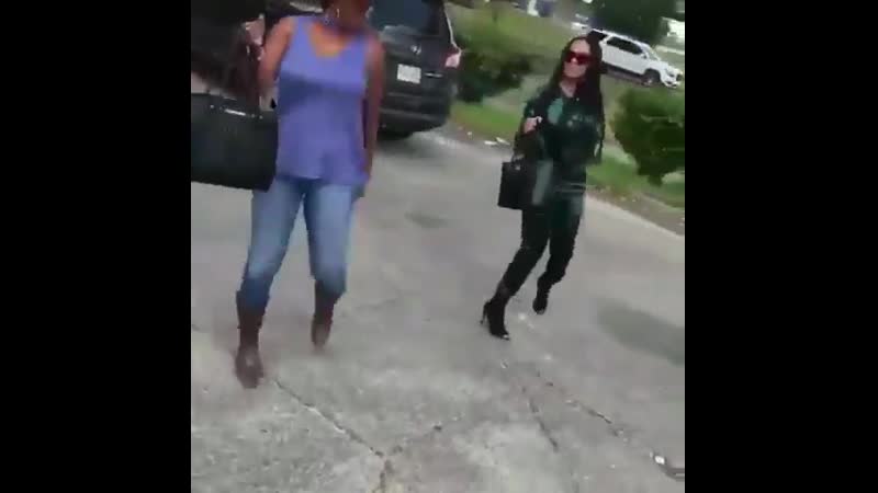 Hisoka and illumi linking up at the hunter exam to terrorize some porn