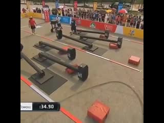 Björnsson ‘the mountain’ strongest m f on earth even his competitor stopped to watch