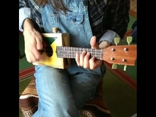 Montecristo ukulele with piezo