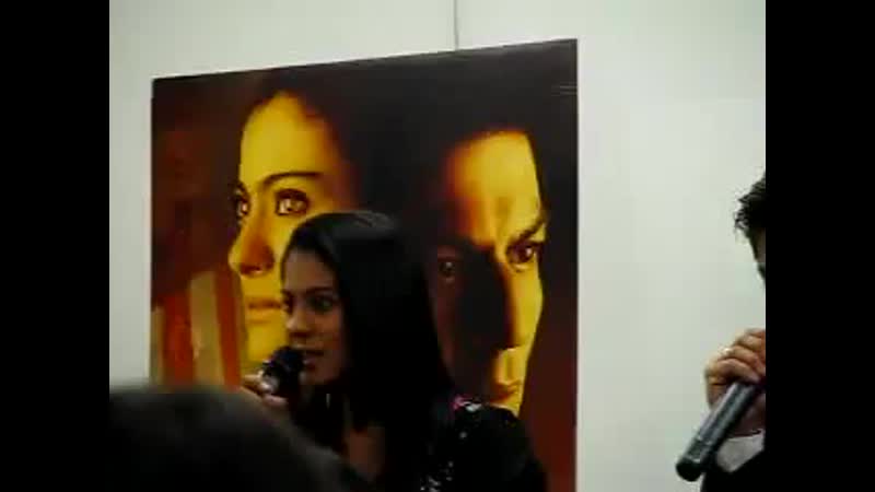 Shahrukh sings 'tere naina' on his us tour