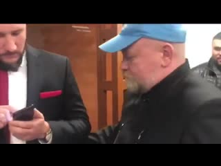 Савченко освобождают в зале суда