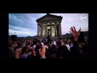 Acid pauli at cercle music in temple of garni in armenia