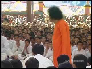 Darshan of sri sathya sai baba part 262