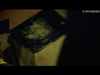 Никола кастнер (nikola kastner) голая в сериале "германия 83" (deutschland 83, 2015) сезон 1 / серия 4 (s01e04)