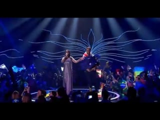 Австралиец показал жопу на евровидении 2017