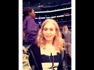 Lily collins 26 de março