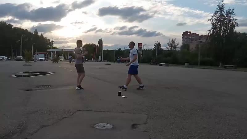 Ножевой бой