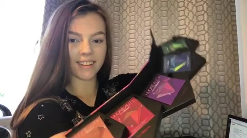 Эта девушка без рук и ног достойна восхищения!!!