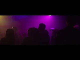 Hit tv maître gims caméléon (clip officiel)