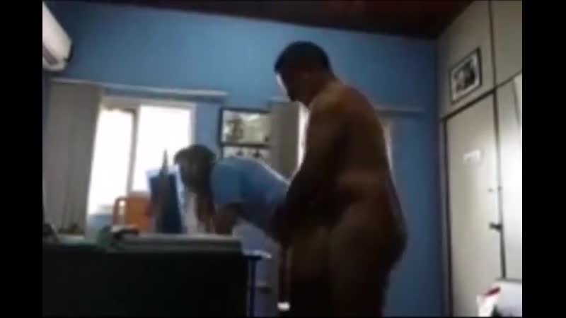 Молодая секретарша мэра записала компромат