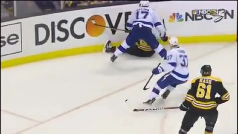 Torey krug#47 (unjury,4 game,2 round play off 17 18,tampa bay lightning boston bruins)