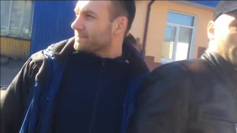 Невдалий напад на волонтерський центр с14