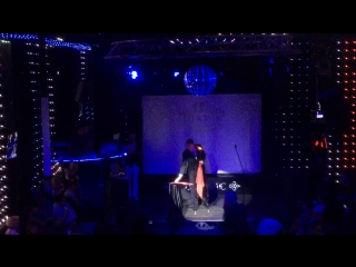 Баттл экстрасенсов на сцене иллюзионист берг