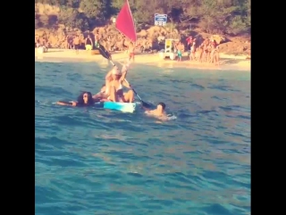 Today was wayyyy too much fun and an adventure @badgalriri @dennisleupold @granger9 #buttwemadeit