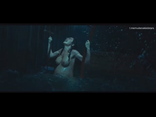 Анна кастильо (anna castillo hot scenes in "nowhere" 2023)
