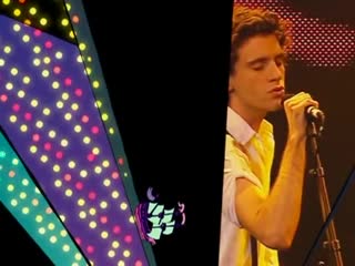 Mika relax take it easy