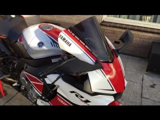 Yamaha r1 sp with akrapovic and linkpipe