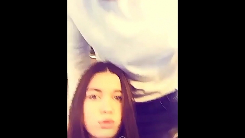 Афра и чаглар за кадром