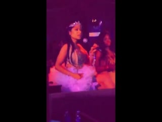 Nicki minaj touchin lovin (live @ 1 oak nightclub)