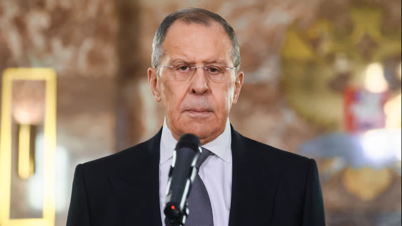 Live aussenminister lawrow trifft sich mit ausländischen medien