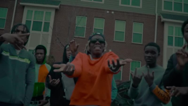 Yung bans side by side