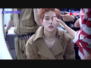 [181113] monsta x backstage (self cam) @ the show