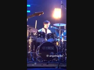 I l y hajoon focus just watching him play makes me so happy 하준 더로즈 theroseinparis