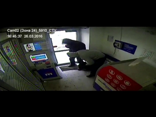 Полицейские задержали подозреваемых в разбойных нападениях на банки