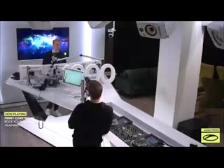 #asot1002 • hour 2 highlights ▶ 📋 tracklist 01/ capa feat diana miro the light zerothree 02/ sound quelle shake statement!