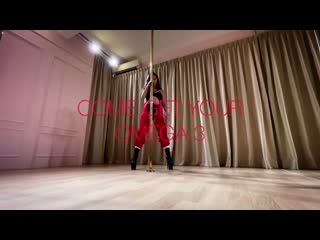 Exotic pole dance gemi ia!