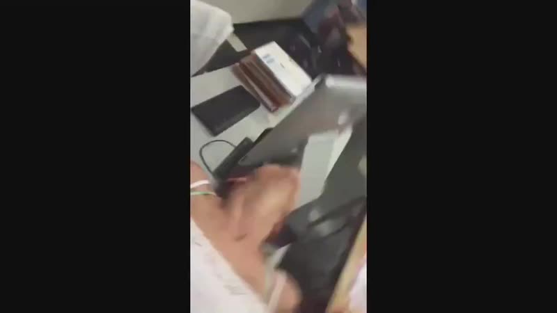 Türk üniversiteli kızı sınıfta sikiyor