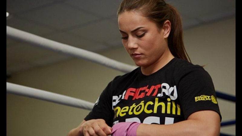 Самая сексуальная боксерша фируза шарипова взвешивается перед боем