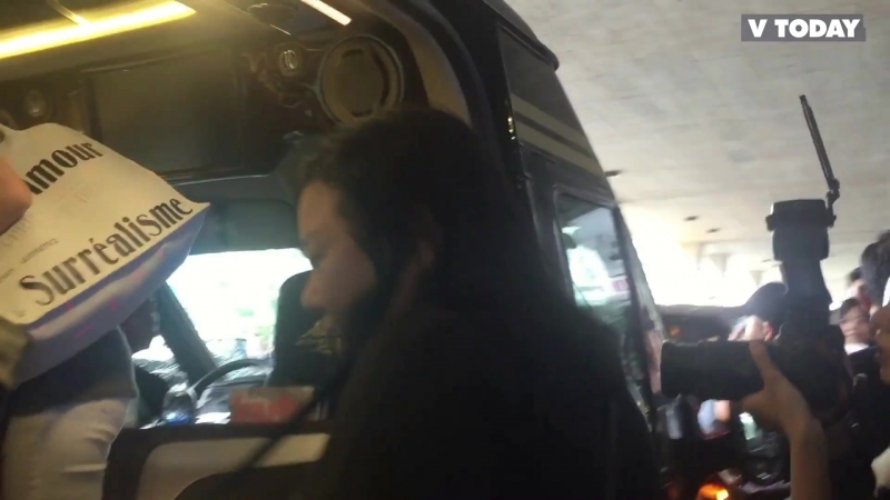 Lần thứ hai đến việt nam trong tháng, hyomin xuất hiện chất lừ