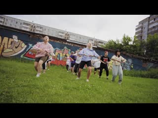 25 shoots crew | schoolboy q floating