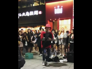 230518 leo block b her