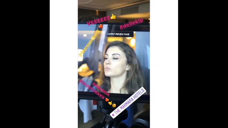 Vee burcu ozberk
