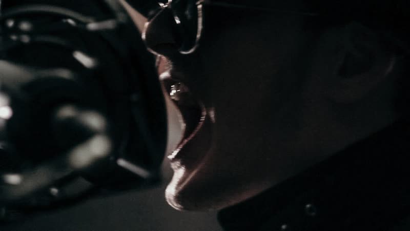 Illusions living on my own (freddie mercury)