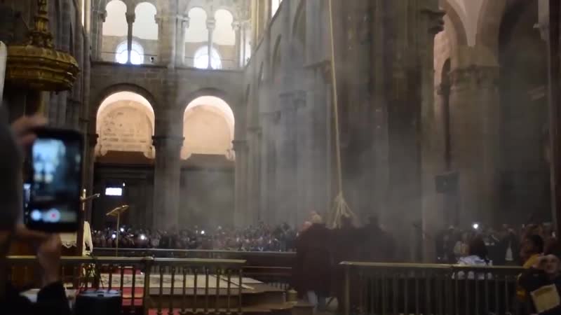 Есть царь пушка, есть царь колокол и вот вам царь кадило!