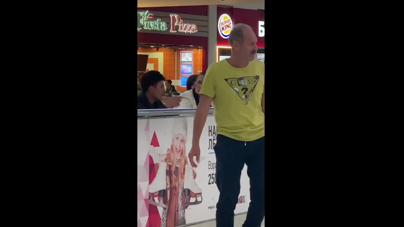 Ебучий моргенштерн покурил жирный член и флэксит под круга