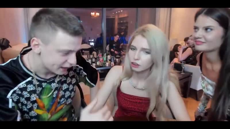 [боровская берлога] мелстрой избил девушку прямо на стриме // mellstroy избил девушку // полное видео мелстрой избил её