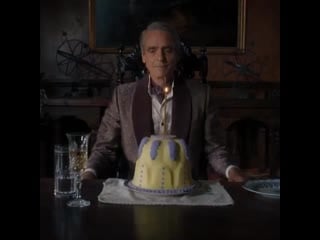 Jeremy irons is ozymandias in watchmen hbo coming soon!