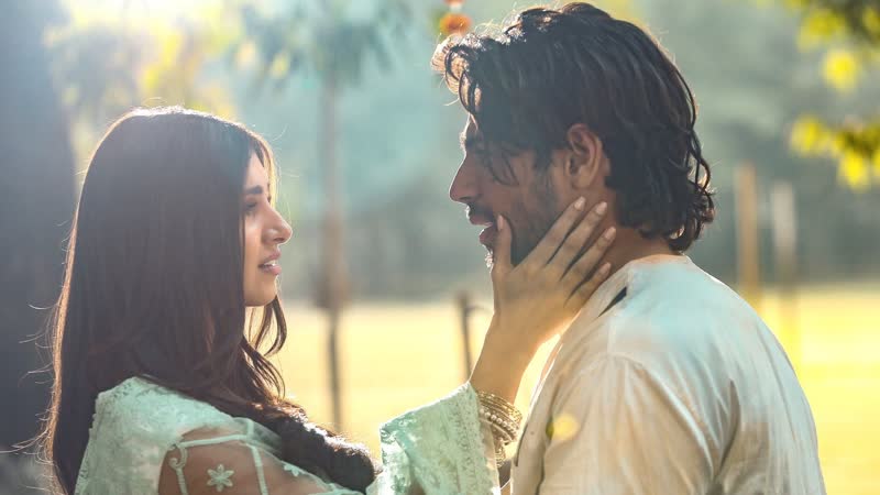 Индийский фильм «я умру / и приму я смерть» 2019 г ритеш дешмукх, сидхарт мальхотра, тара сутариа, ракул прит сингх