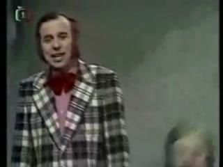 Jožin z bažin vs prodigy smack my bitch up