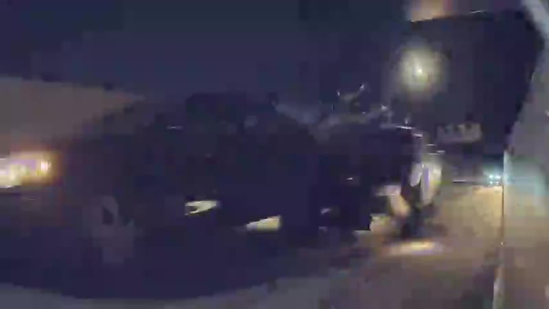 Хорошо разогнался и залетел в зад